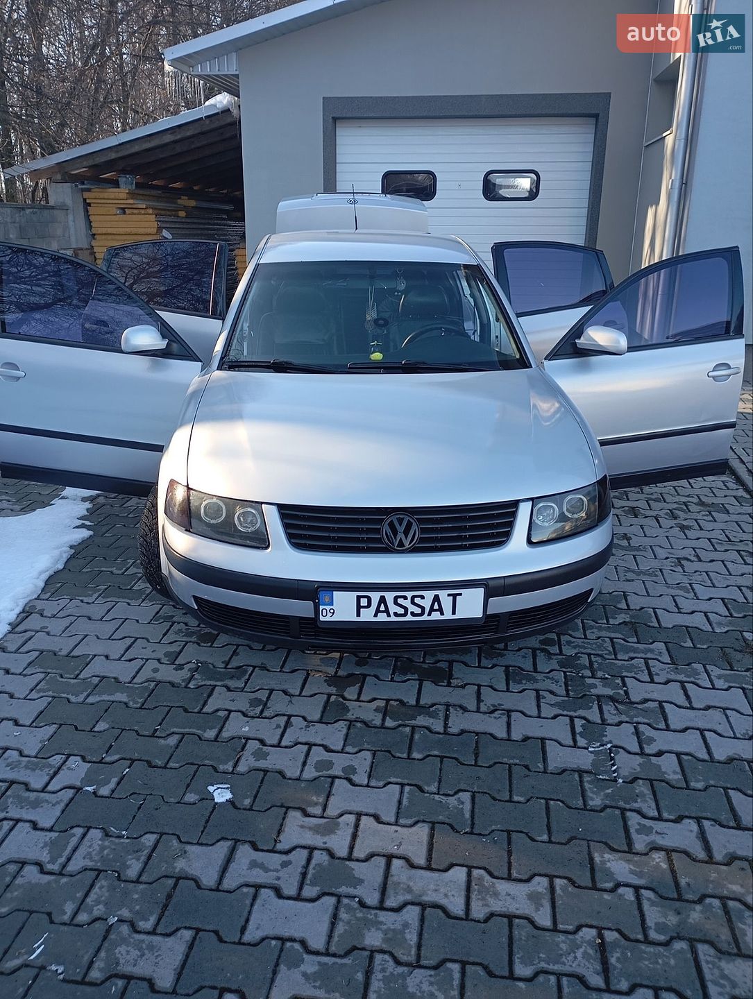 Volkswagen Passat 1997 VIN WVWZZZ3BZWE040564 фото оголошення 23 з 28