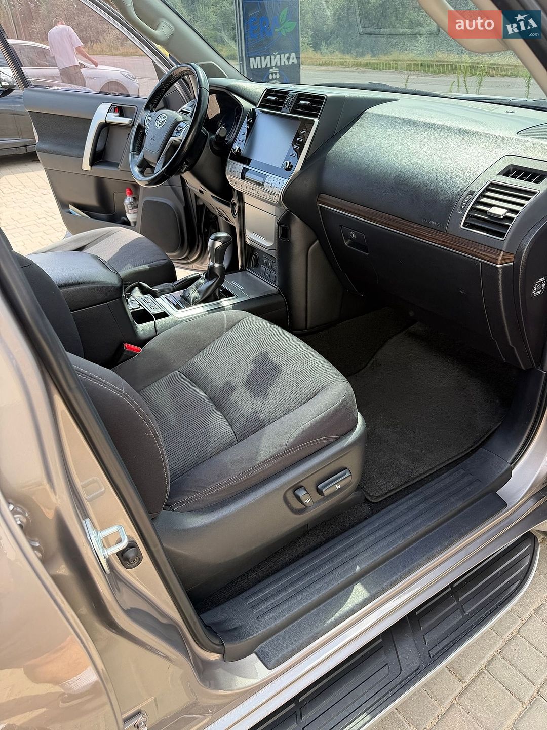 Toyota Land Cruiser Prado 2021 VIN JTEBU3FJ80K202941 фото оголошення 17 з 34