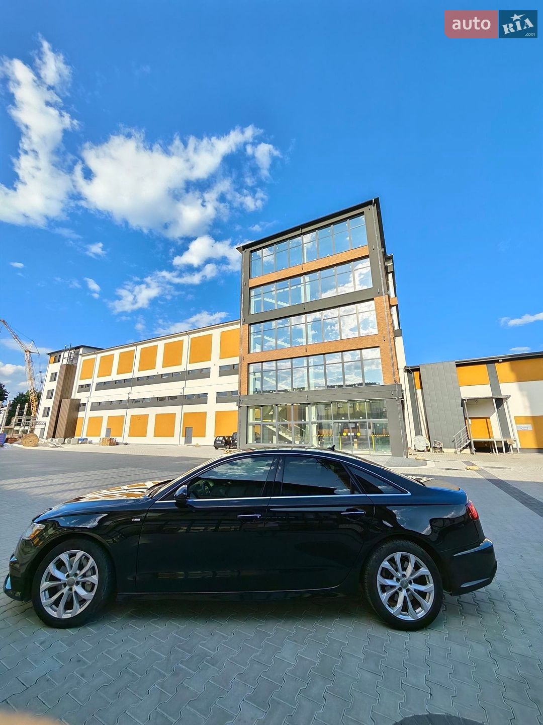 Audi A6 2017 VIN WAUC8AFC0JN017816 фото оголошення 8 з 17