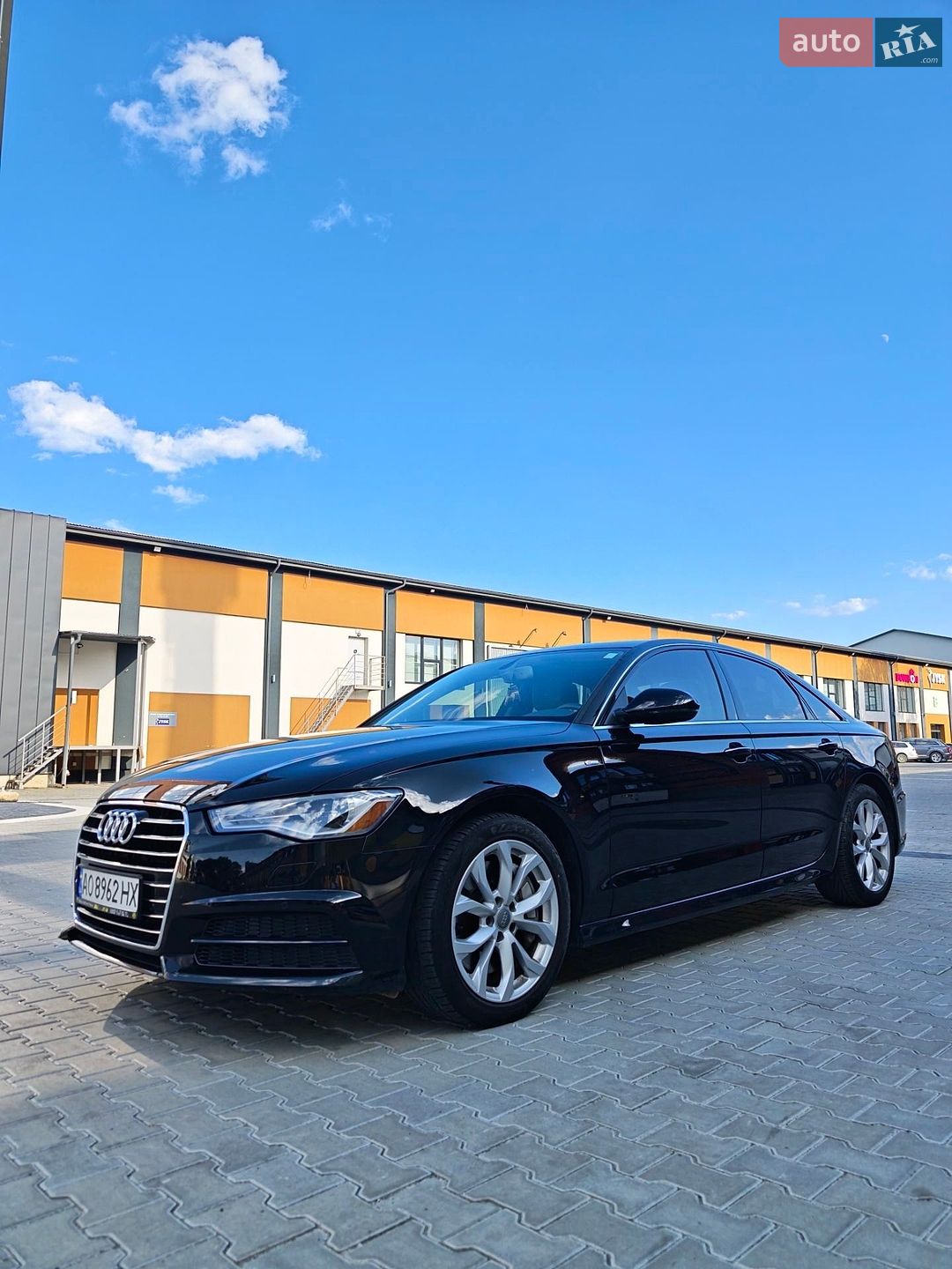 Audi A6 2017 VIN WAUC8AFC0JN017816 фото оголошення 15 з 17