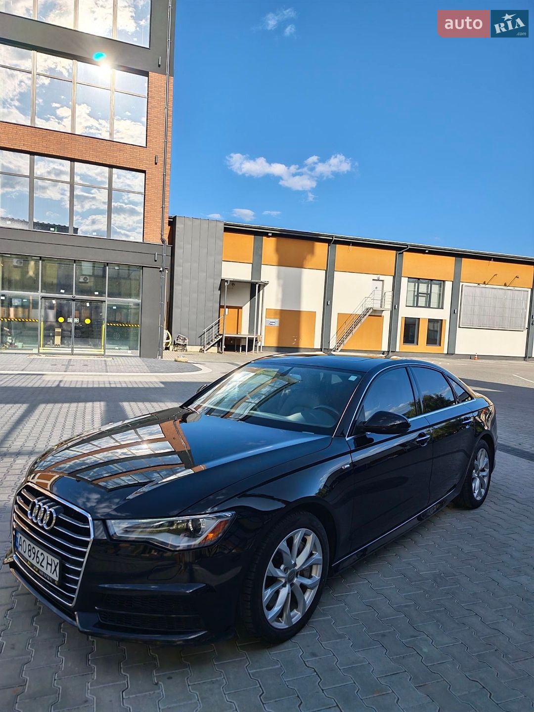 Audi A6 2017 VIN WAUC8AFC0JN017816 фото оголошення 16 з 17