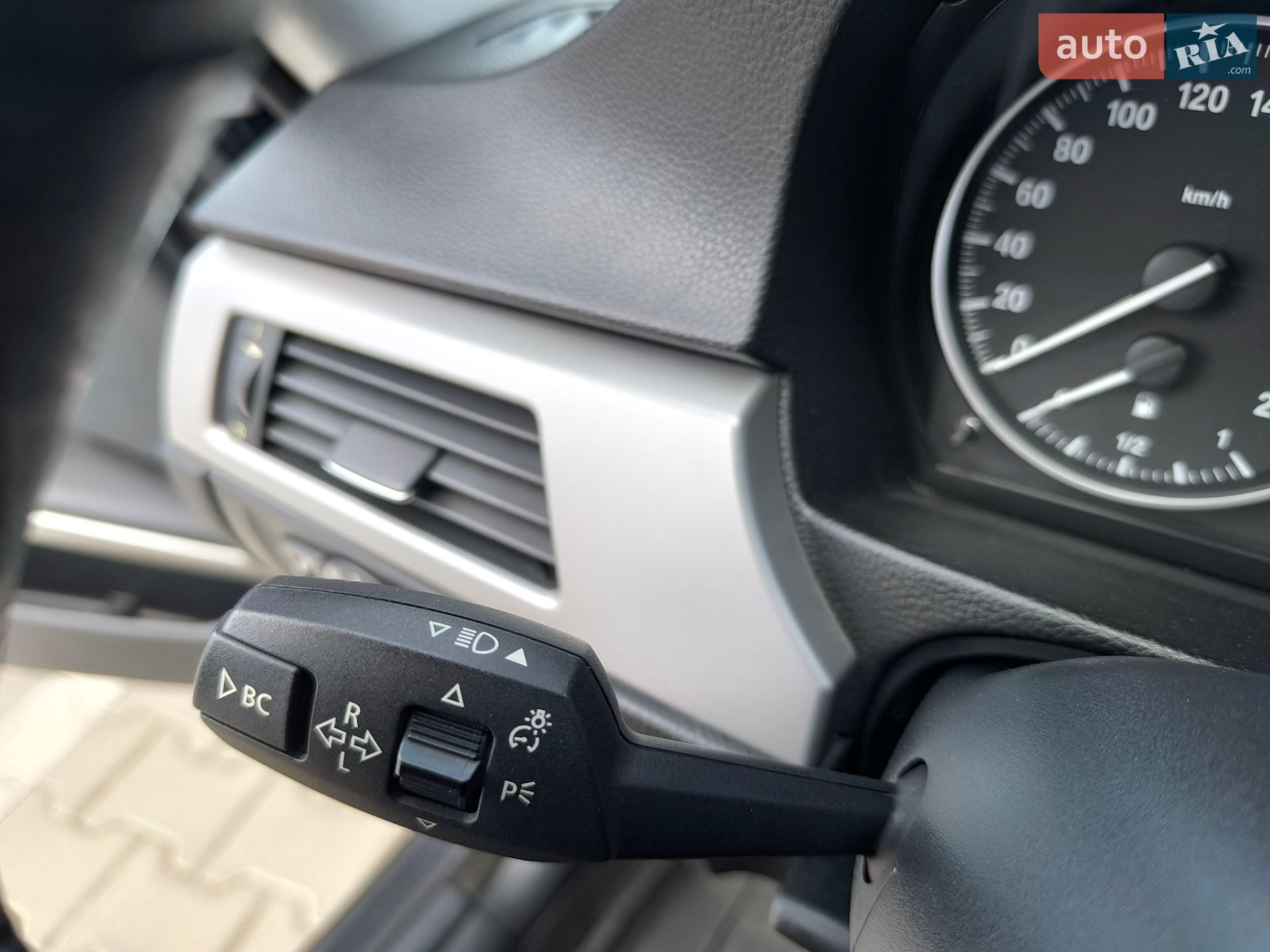 BMW 3 Series 2008 VIN WBAVR31060A363292 фото оголошення 80 з 87