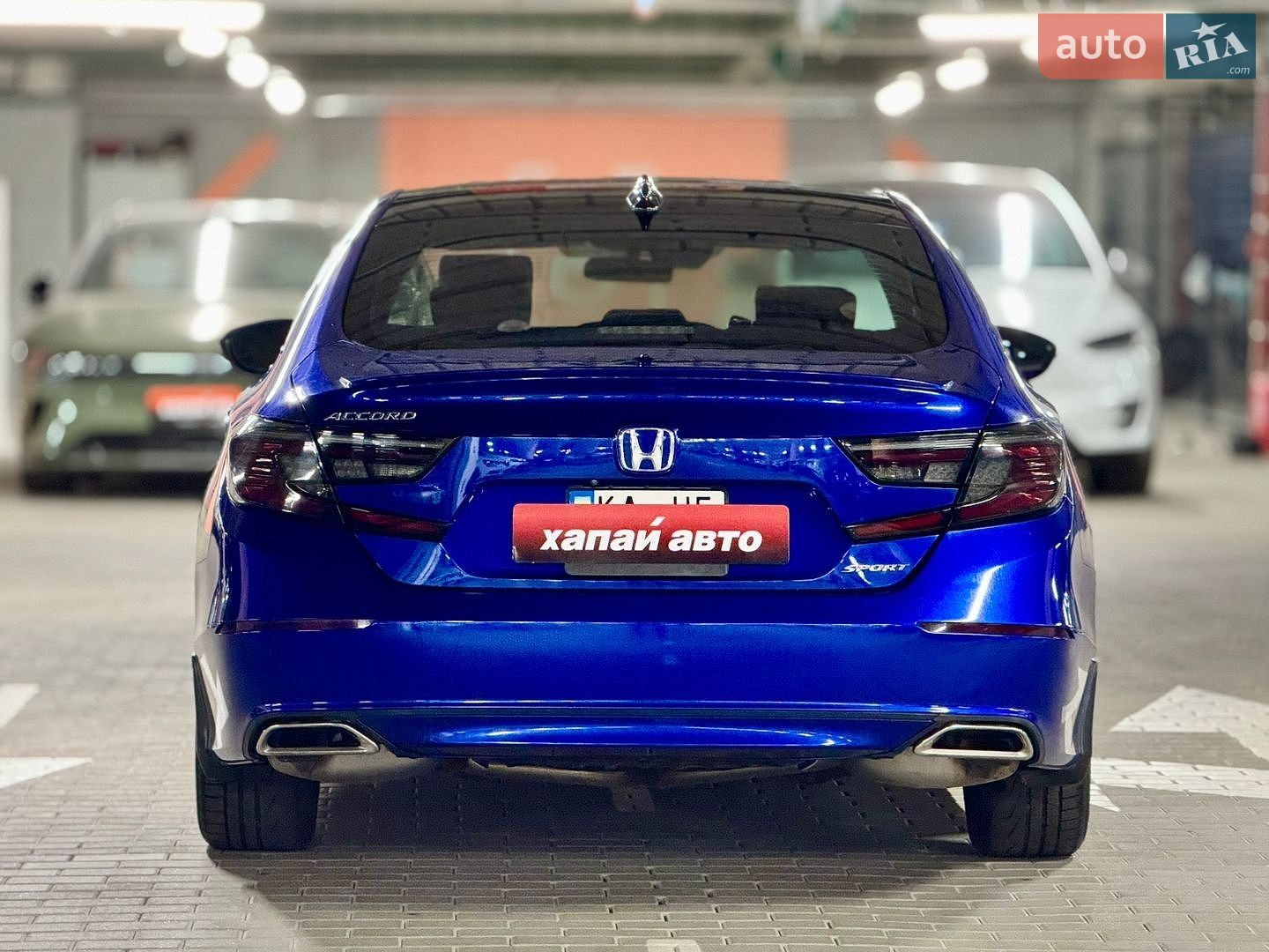 Honda Accord 2018 VIN 1HGCV1F33JA156956 фото оголошення 5 з 19
