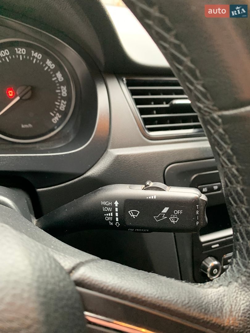 Skoda Rapid 2013 VIN Y6UAD2NH2DB101134 фото оголошення 72 з 79