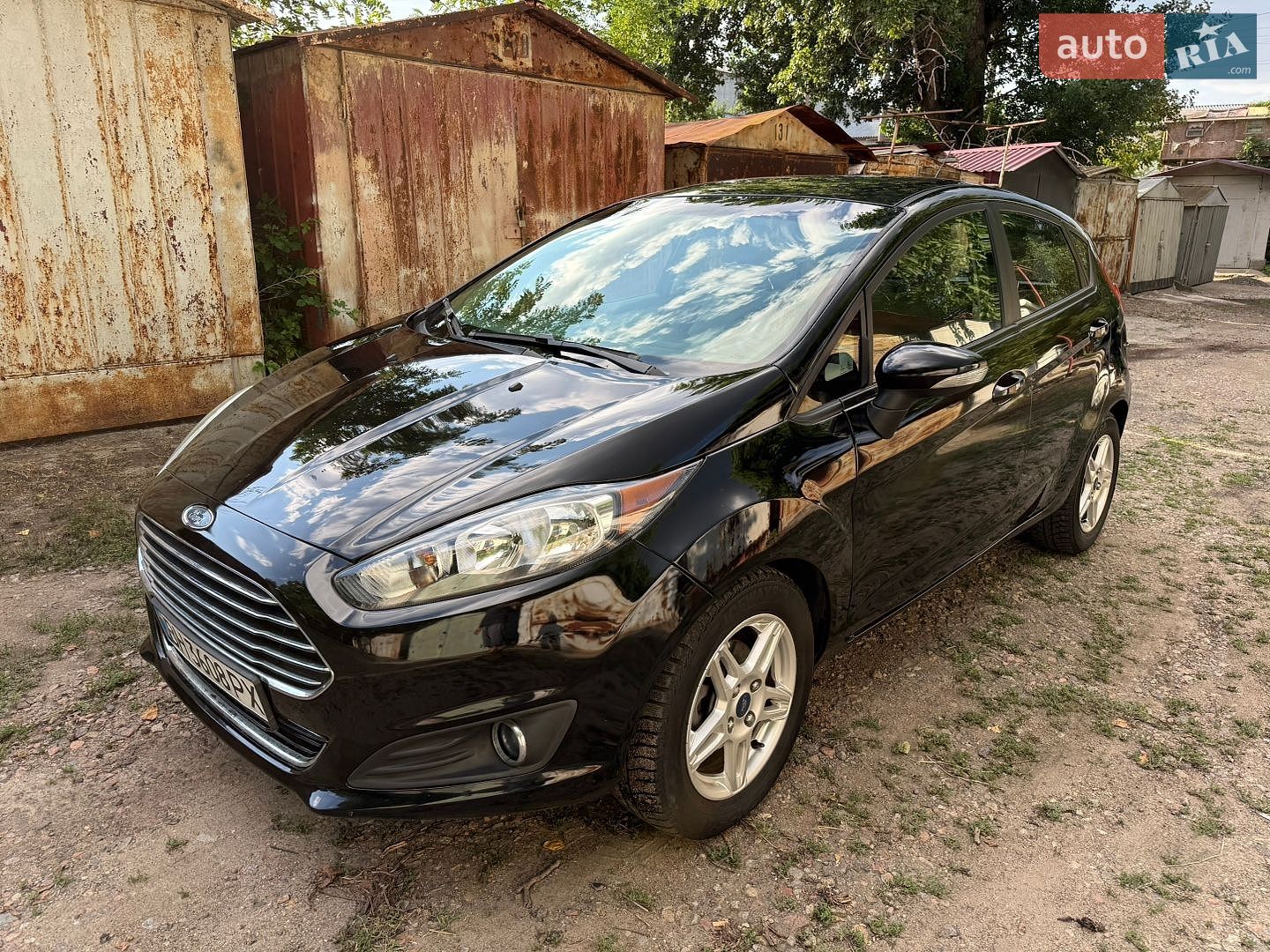 Ford Fiesta 2018 VIN 3FADP4EJ6JM112795 фото оголошення 2 з 50