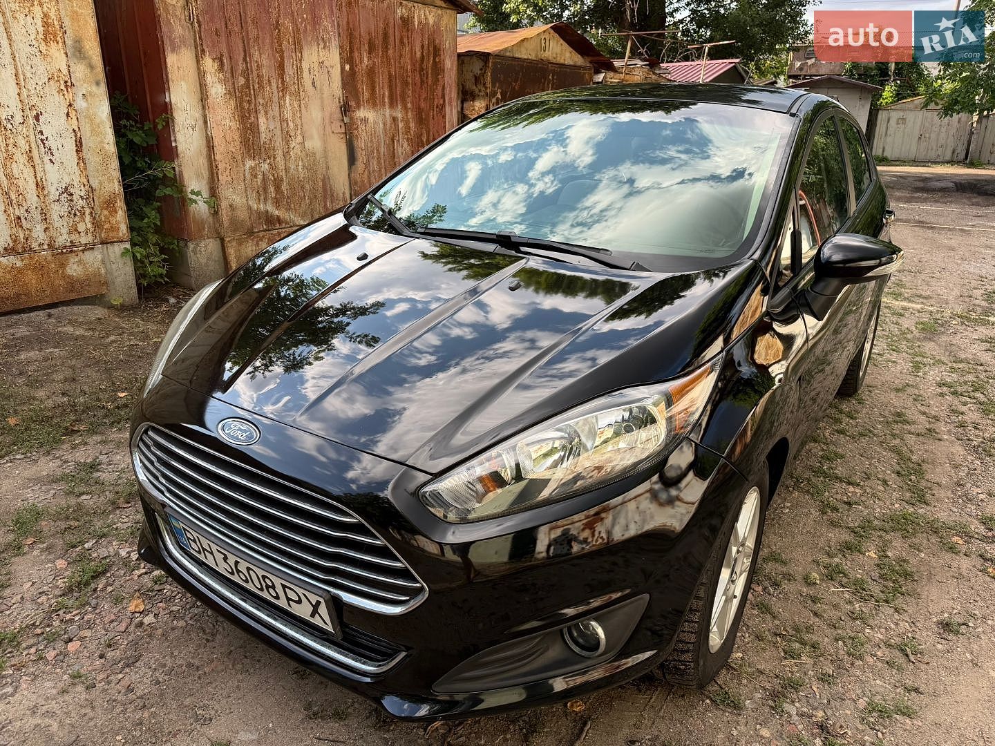 Ford Fiesta 2018 VIN 3FADP4EJ6JM112795 фото оголошення 5 з 50