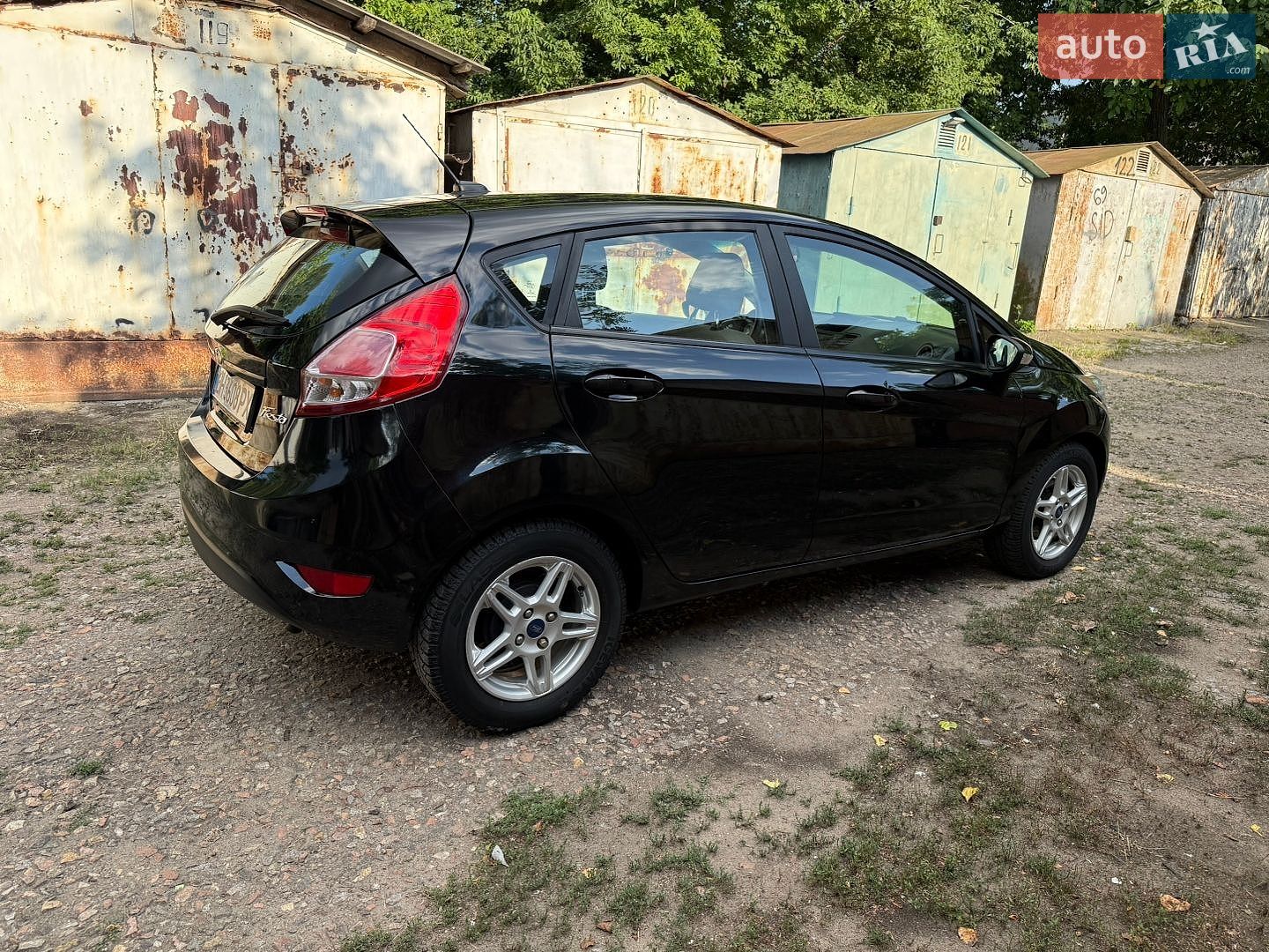 Ford Fiesta 2018 VIN 3FADP4EJ6JM112795 фото оголошення 15 з 50
