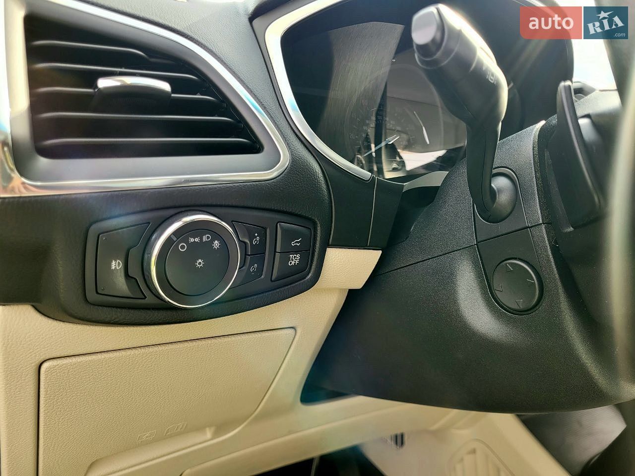 Ford Edge 2019 VIN 2FMPK4K94KBC67876 фото оголошення 62 з 67