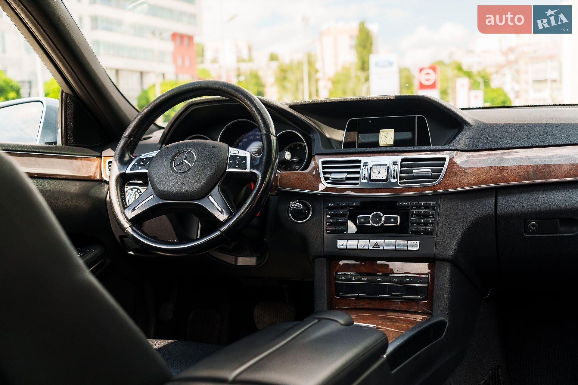 Mercedes-Benz E-Class 2013 VIN WDD2120021A910505 фото оголошення 6 з 36