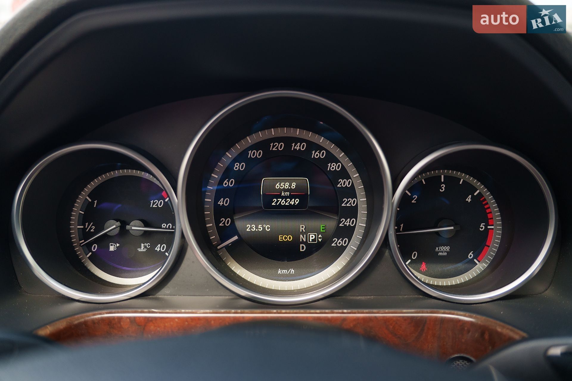 Mercedes-Benz E-Class 2013 VIN WDD2120021A910505 фото оголошення 10 з 36