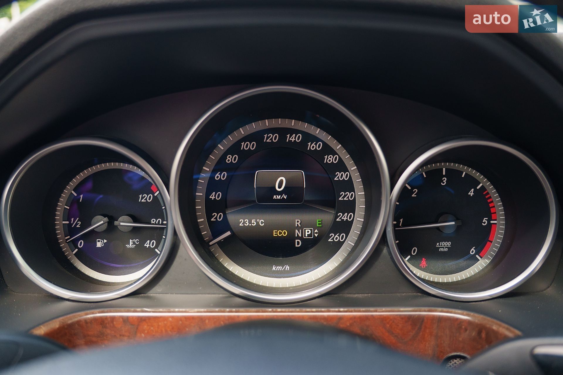 Mercedes-Benz E-Class 2013 VIN WDD2120021A910505 фото оголошення 11 з 36