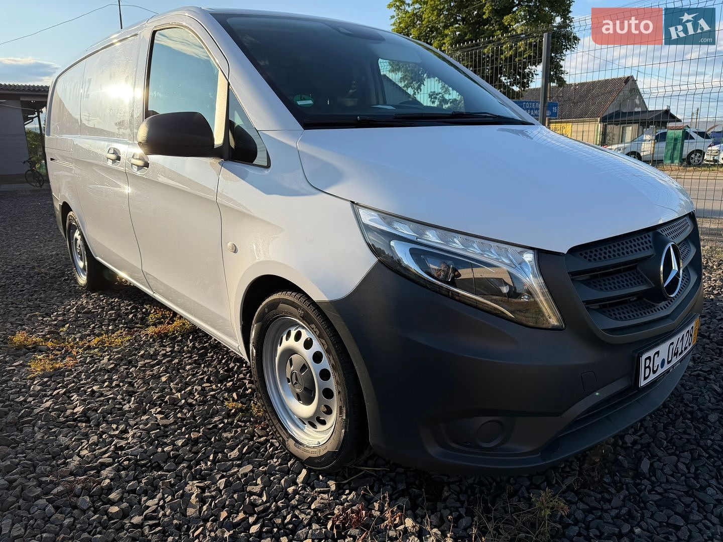Mercedes-Benz Vito 2018 VIN WDF44760313491834 фото оголошення 2 з 52