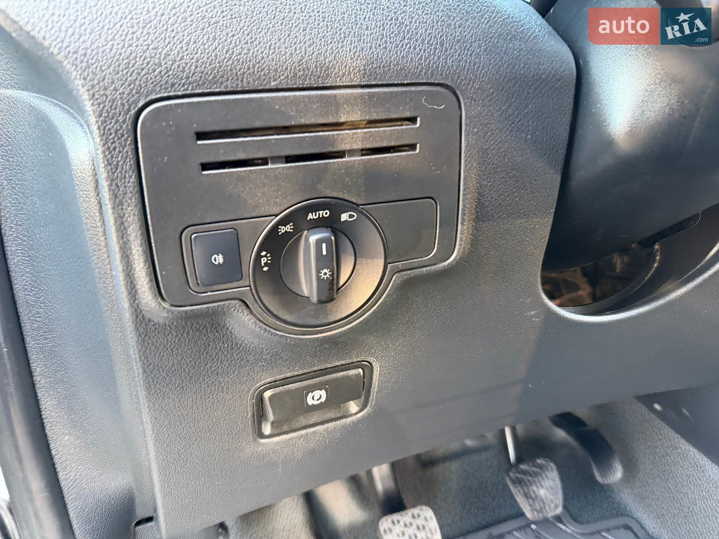Mercedes-Benz Vito 2018 VIN WDF44760313491834 фото оголошення 24 з 52