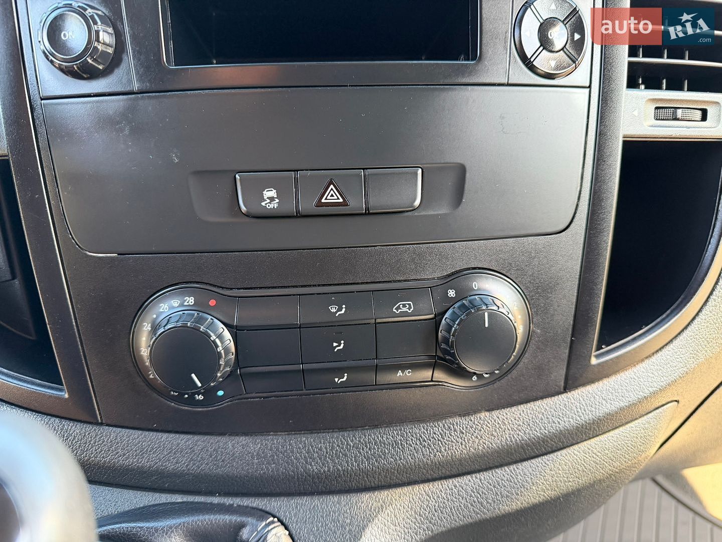 Mercedes-Benz Vito 2018 VIN WDF44760313491834 фото оголошення 31 з 52