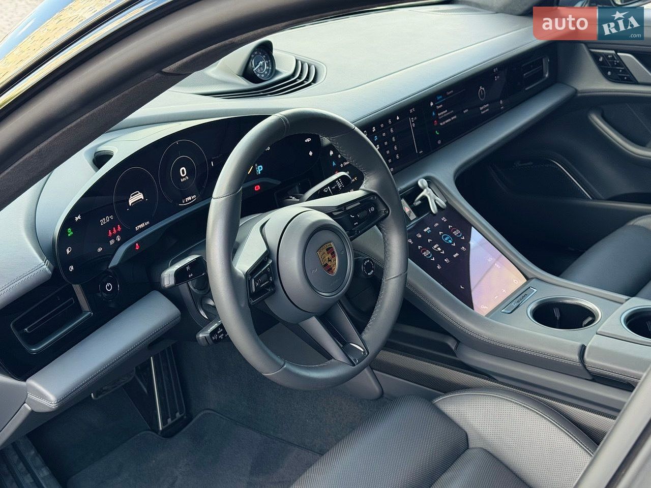 Porsche Taycan 2020 VIN WP0ZZZY1ZMSA56906 фото оголошення 12 з 22