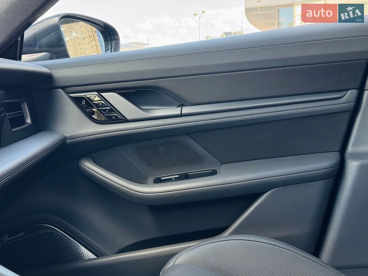 Porsche Taycan 2020 VIN WP0ZZZY1ZMSA56906 фото оголошення 18 з 22