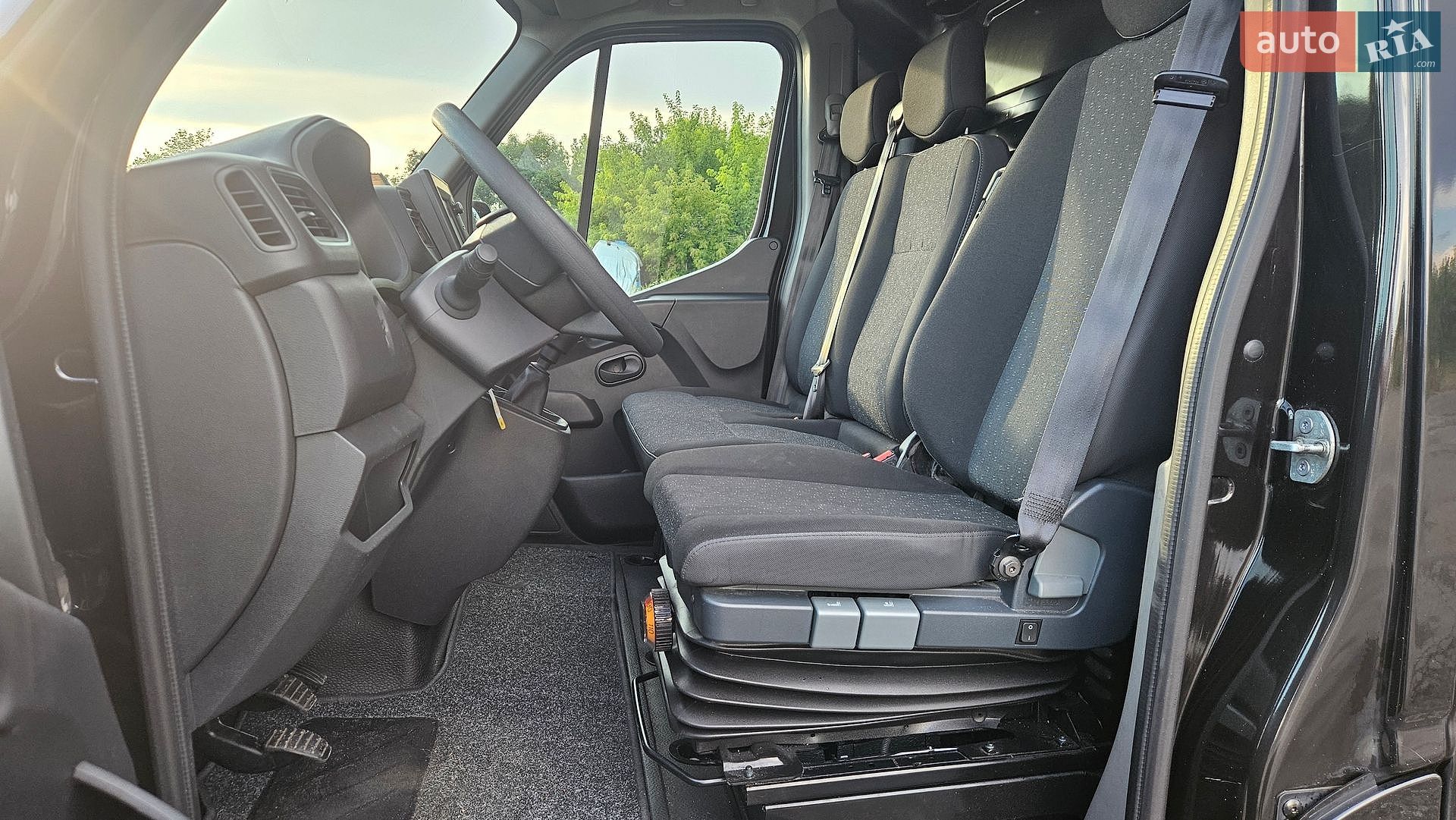 Opel Movano 2021 VIN W0VMR8603MB266853 фото оголошення 13 з 38