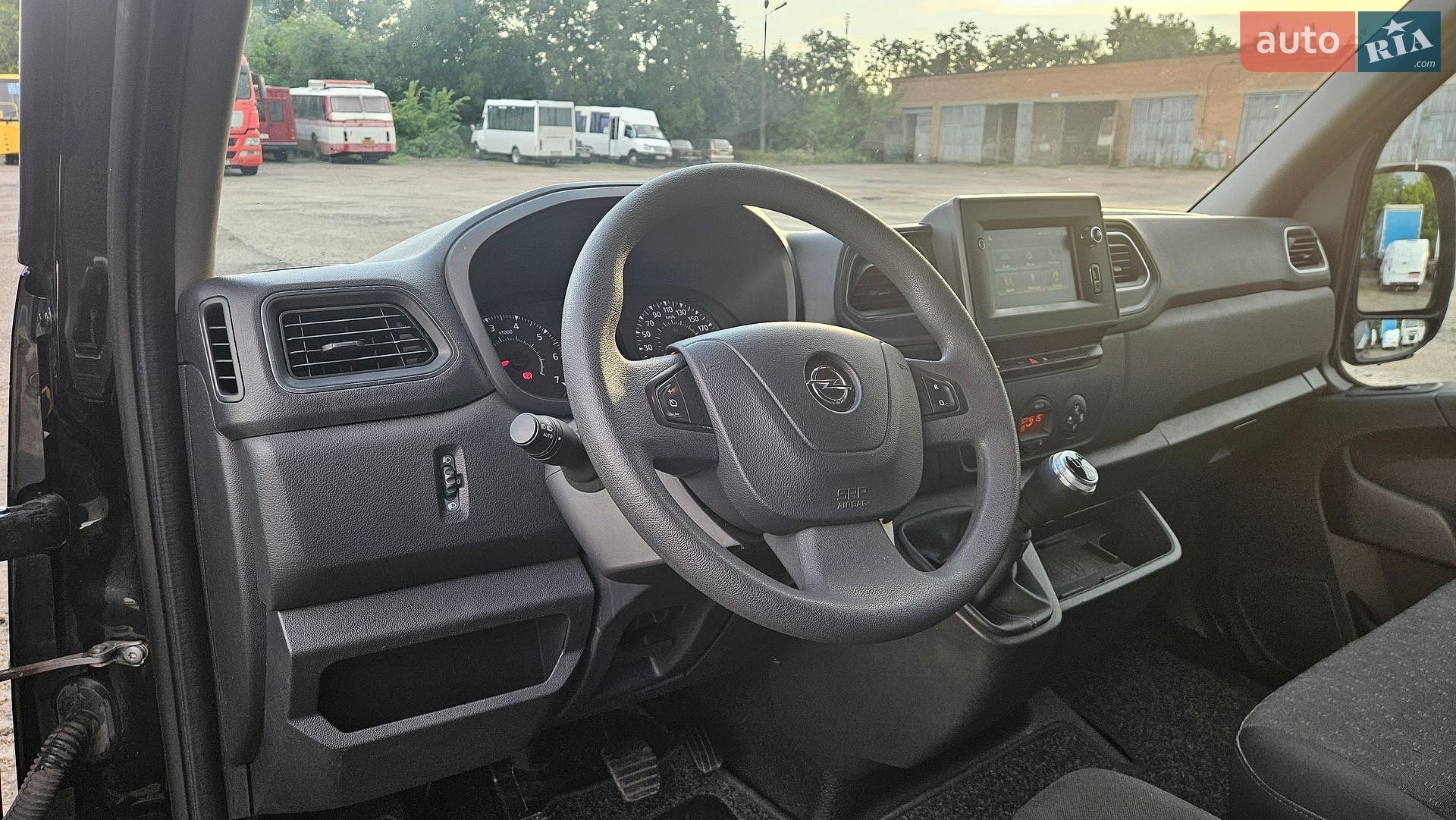 Opel Movano 2021 VIN W0VMR8603MB266853 фото оголошення 17 з 38
