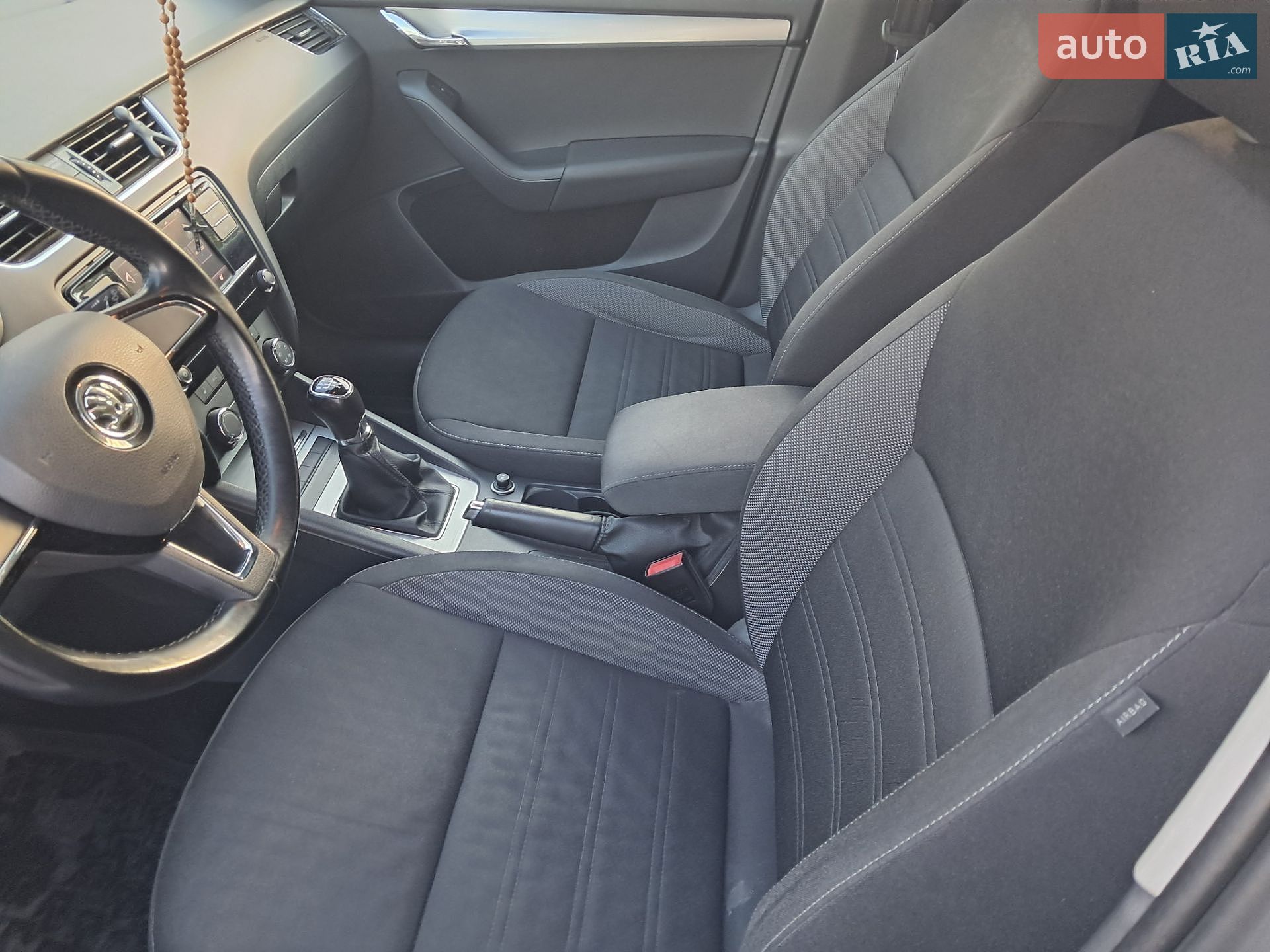 Skoda Octavia 2017 VIN TMBJG7NE3J0106702 фото оголошення 11 з 12
