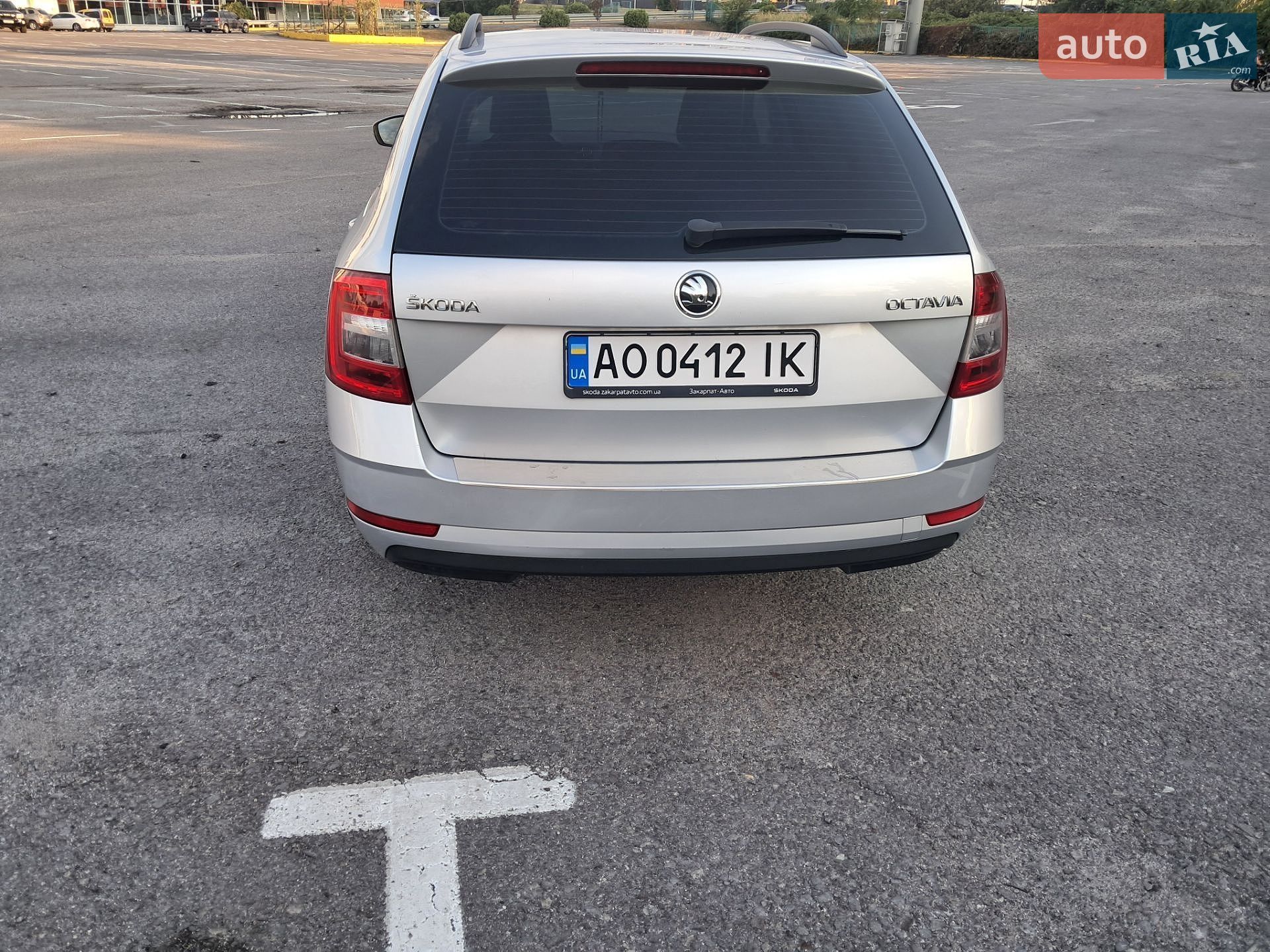 Skoda Octavia 2017 VIN TMBJG7NE3J0106702 фото оголошення 5 з 12