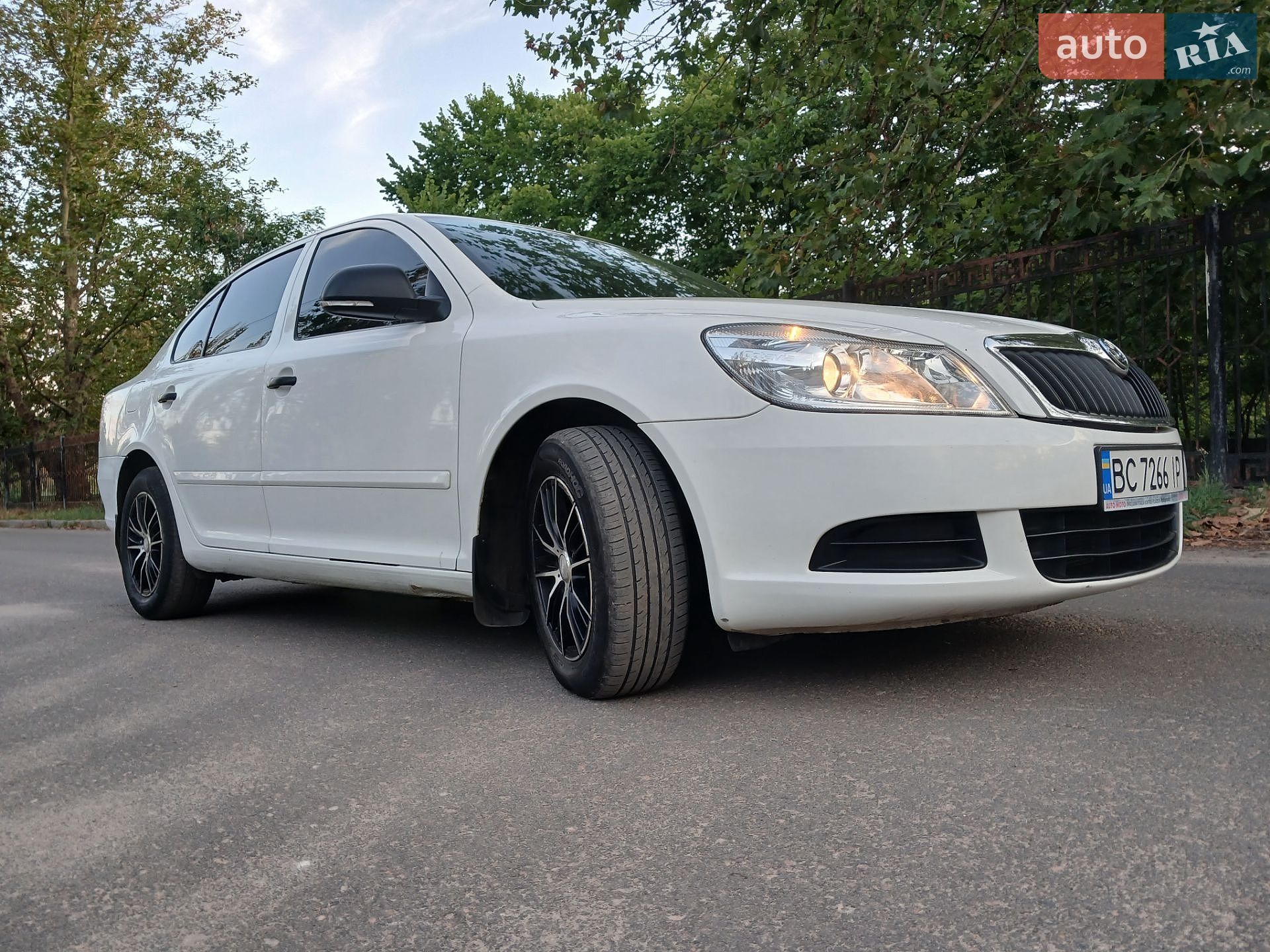 Skoda Octavia 2010 VIN TMBDT21Z1B8010350 фото оголошення 21 з 38