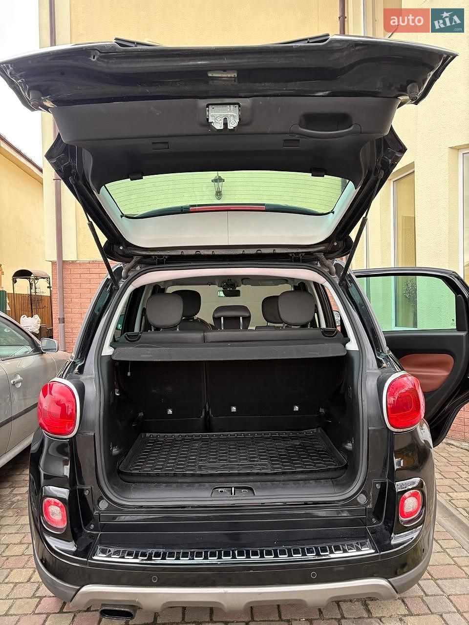 Fiat 500L 2013 VIN ZFBCFADH5EZ017500 фото оголошення 4 з 11