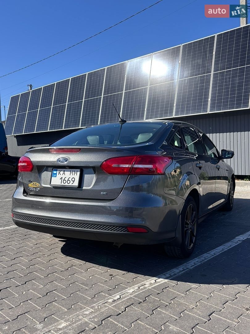 Ford Focus 2017 VIN 1FADP3F27JL204503 фото оголошення 5 з 26