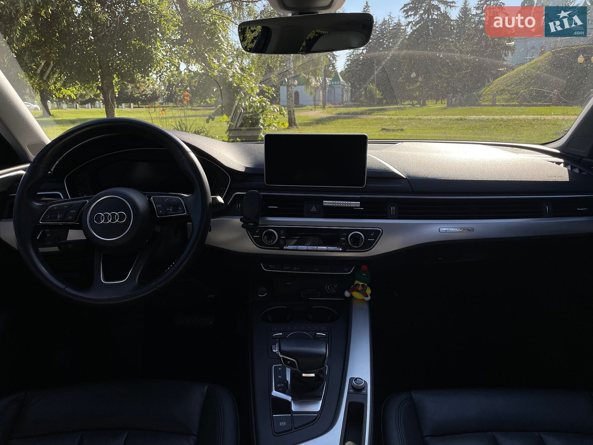 Audi A4 2017 VIN WAUENAF47JN007245 фото оголошення 7 з 9