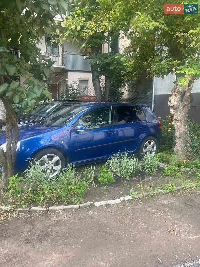 Volkswagen Golf 2005 VIN WVWZZZ1KZ6W009906 фото оголошення 2 з 12