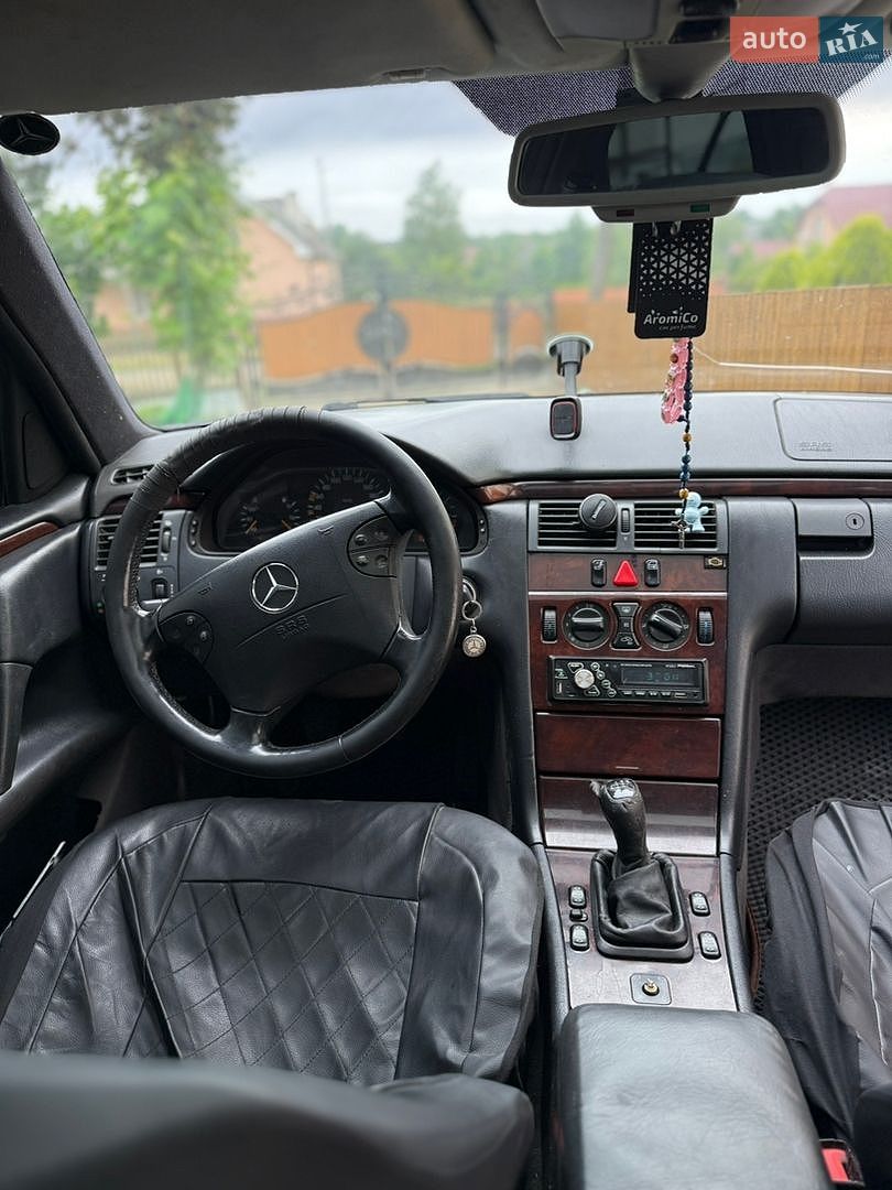 Mercedes-Benz E-Class 1997 VIN WDB2100351A345040 фото оголошення 5 з 15