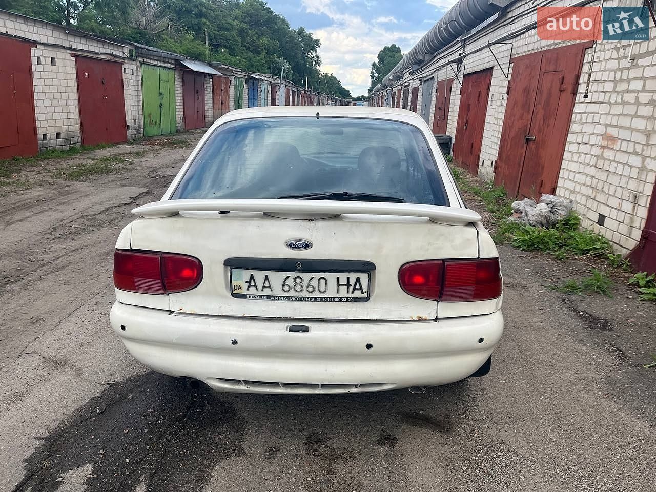 Ford Escort 1997 VIN WF0AXXGCAAVR74866 фото оголошення 4 з 46