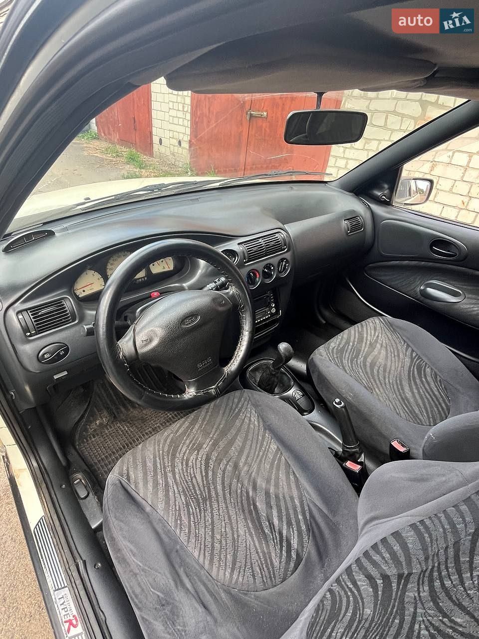 Ford Escort 1997 VIN WF0AXXGCAAVR74866 фото оголошення 8 з 46
