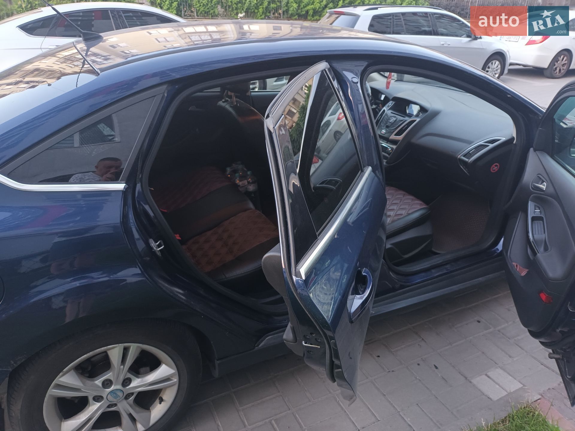Ford Focus 2012 VIN WF0MXXGCBMCE89890 фото оголошення 3 з 5