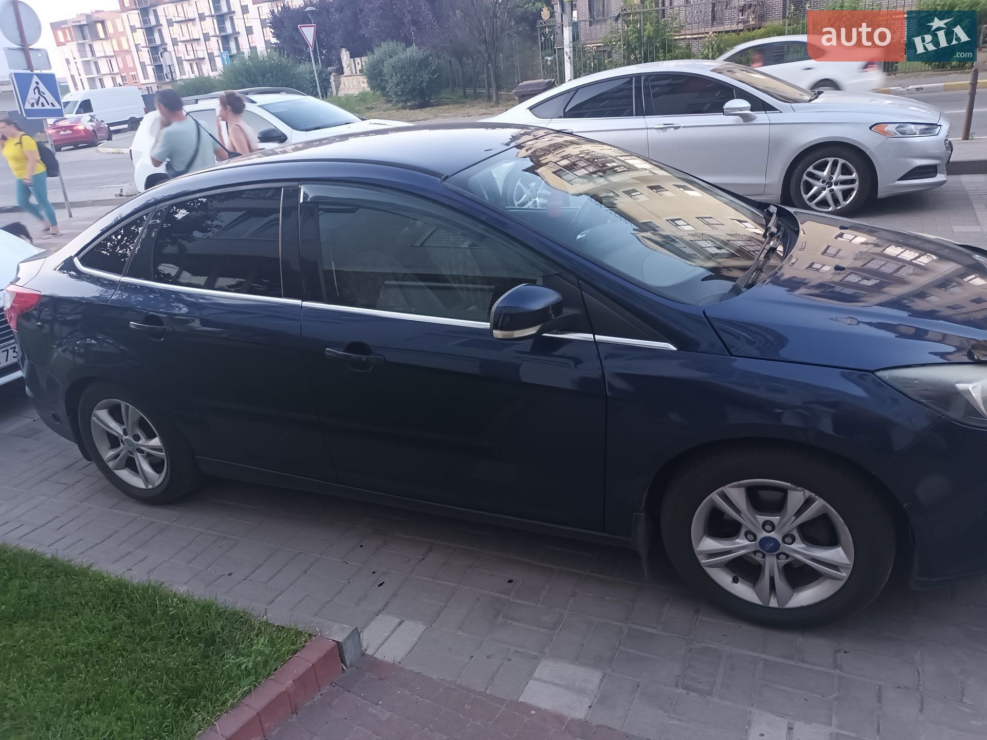 Ford Focus 2012 VIN WF0MXXGCBMCE89890 фото оголошення 2 з 5