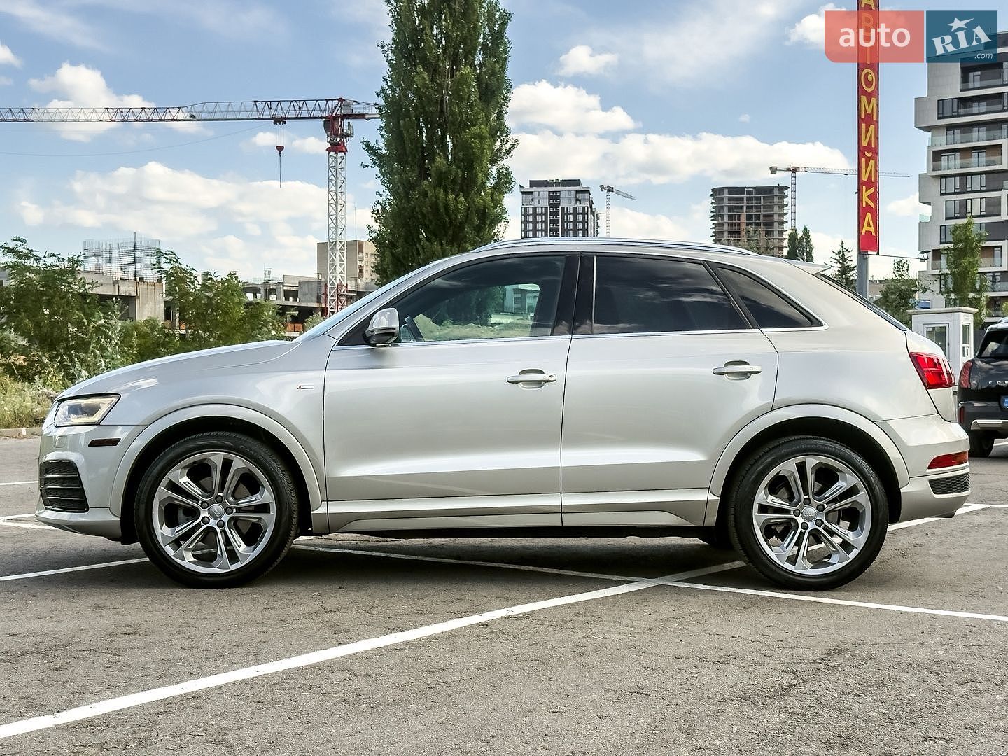 Audi Q3 2017 VIN WA1GCCFSXHR001769 фото оголошення 9 з 40