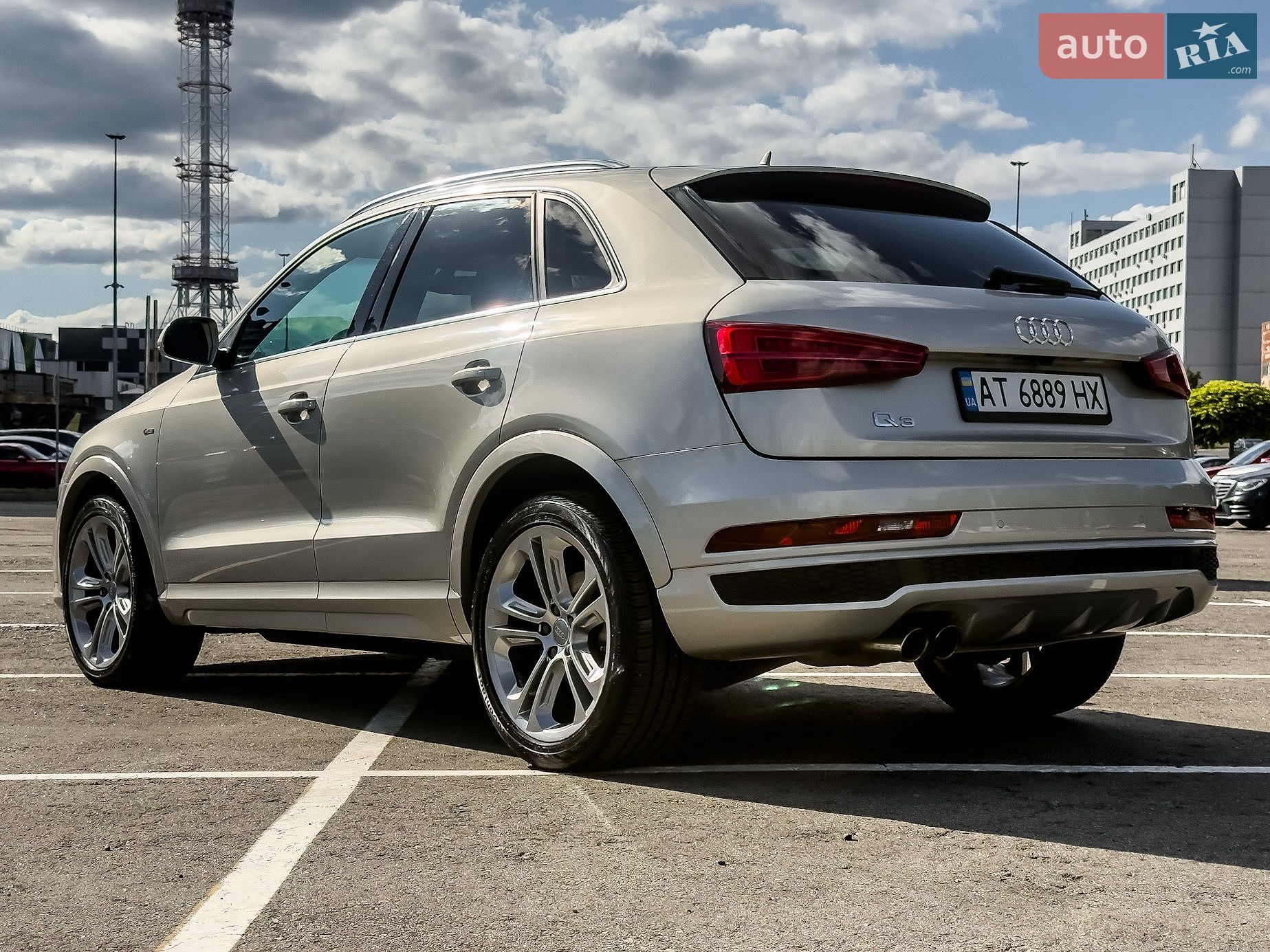 Audi Q3 2017 VIN WA1GCCFSXHR001769 фото оголошення 15 з 40