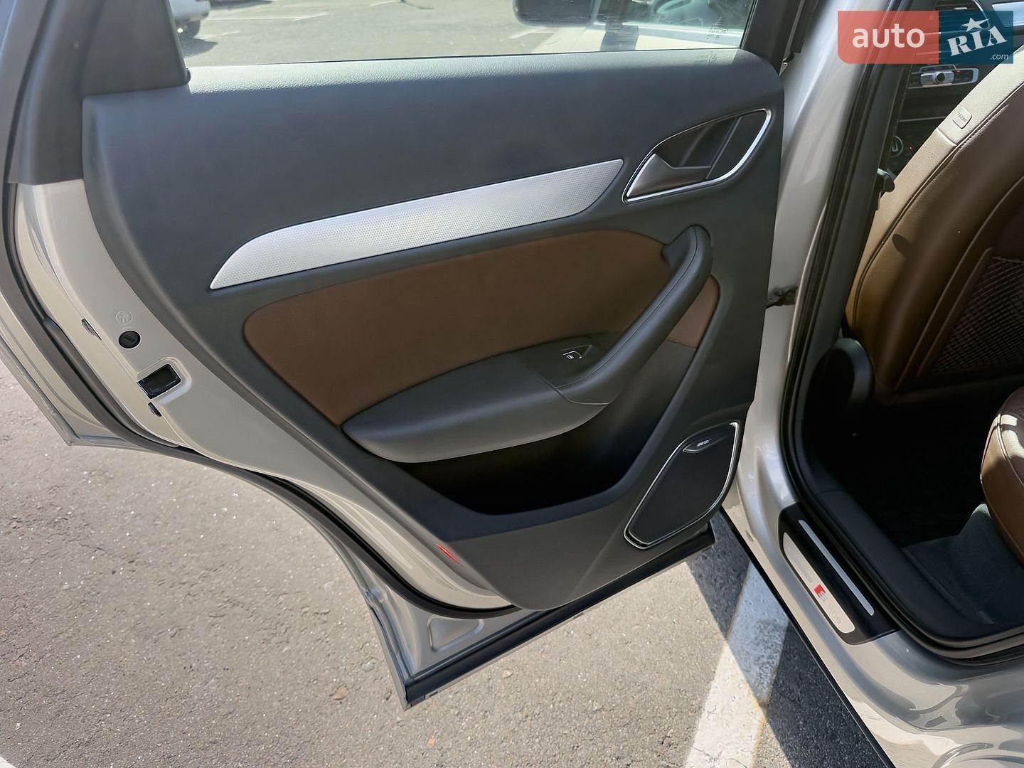 Audi Q3 2017 VIN WA1GCCFSXHR001769 фото оголошення 26 з 40
