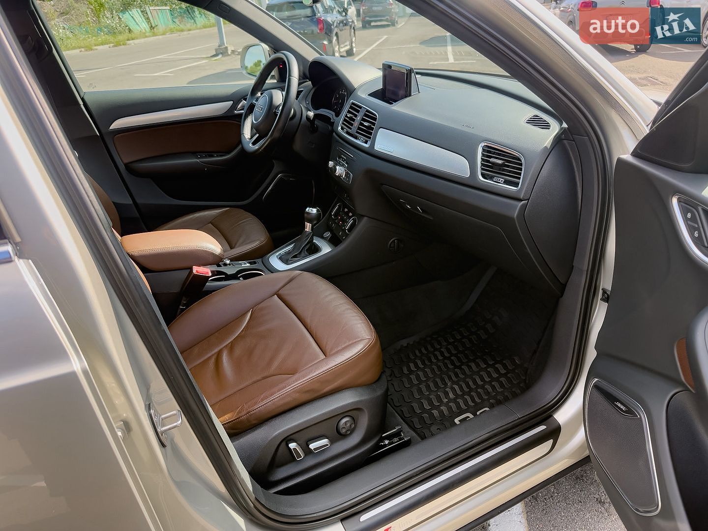 Audi Q3 2017 VIN WA1GCCFSXHR001769 фото оголошення 29 з 40