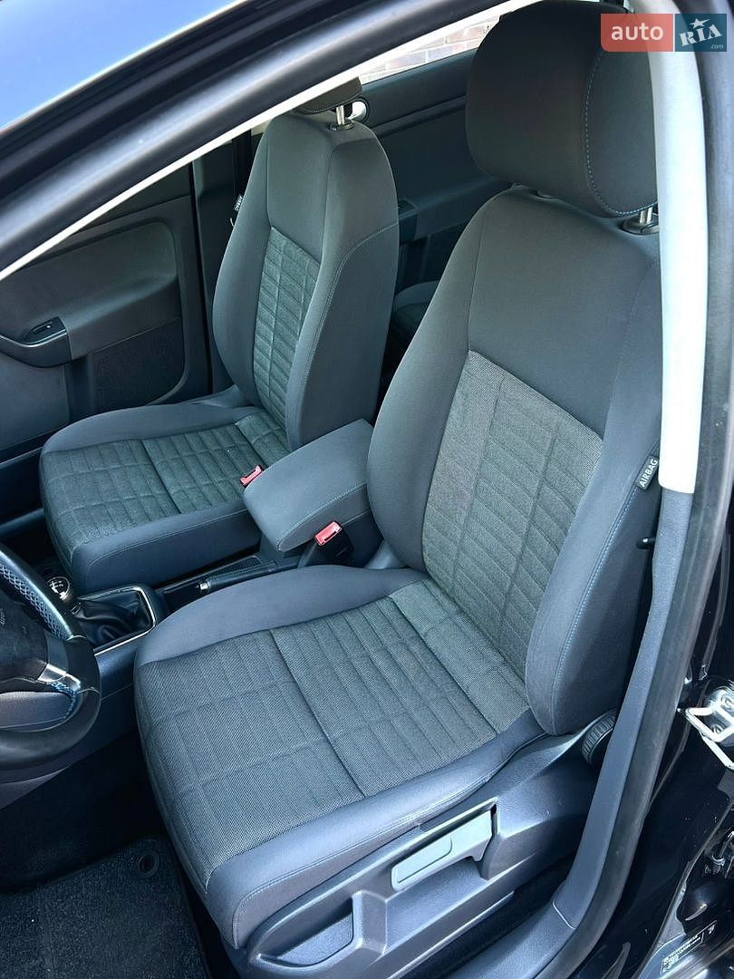 Volkswagen Golf Plus 2007 VIN WVWZZZ1KZ7W612646 фото оголошення 25 з 44