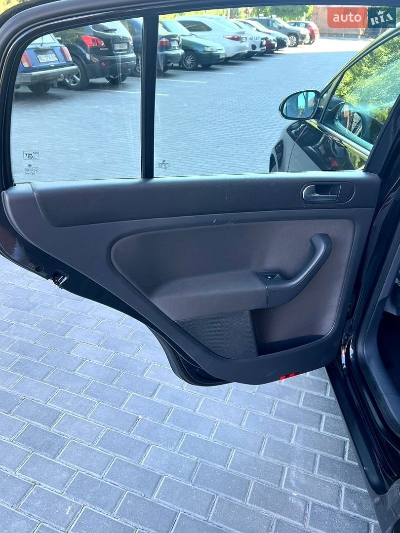 Volkswagen Golf Plus 2007 VIN WVWZZZ1KZ7W612646 фото оголошення 27 з 44