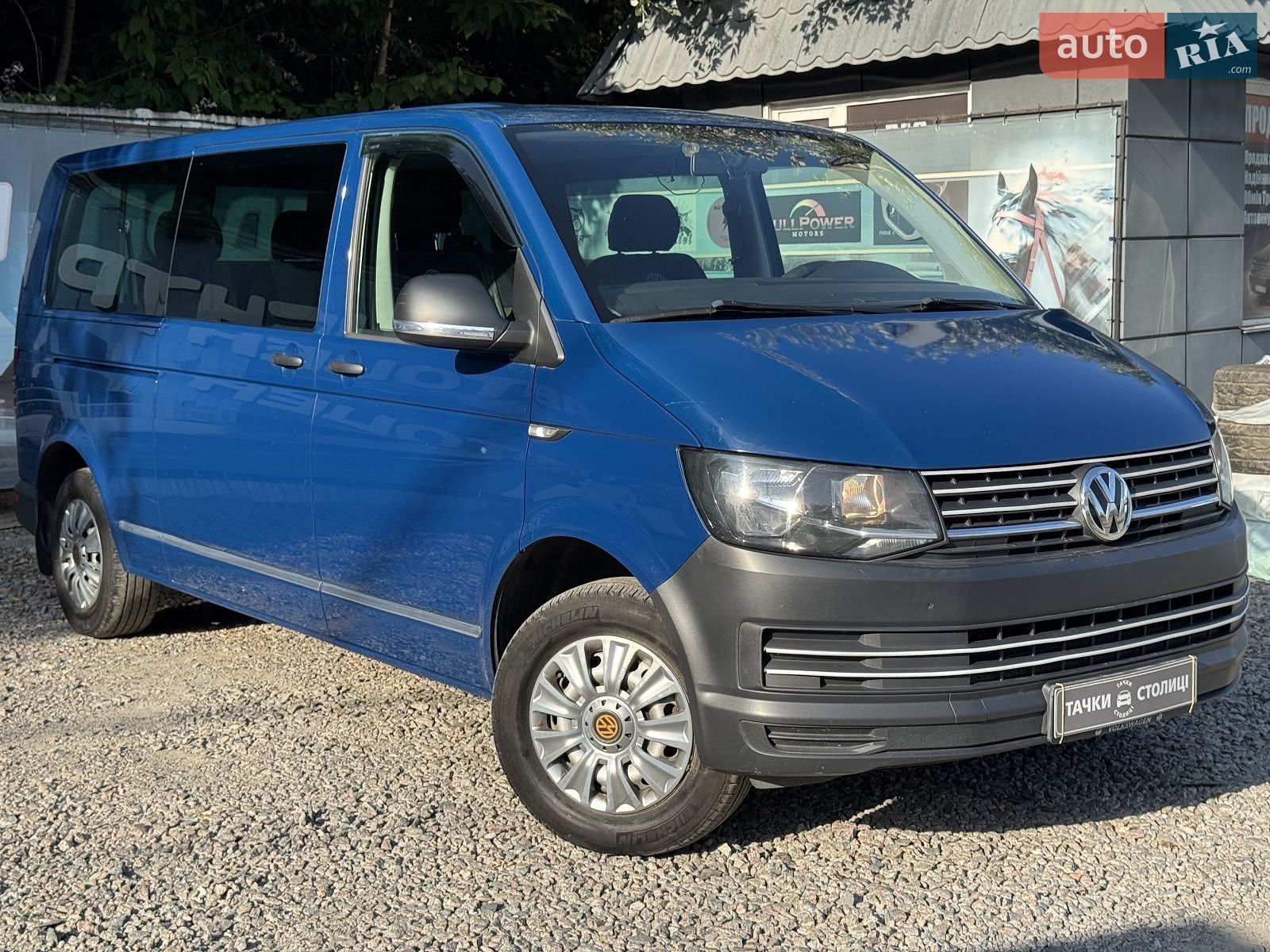 Volkswagen Transporter 2017 VIN WV2ZZZ7HZJH065887 фото оголошення 2 з 26