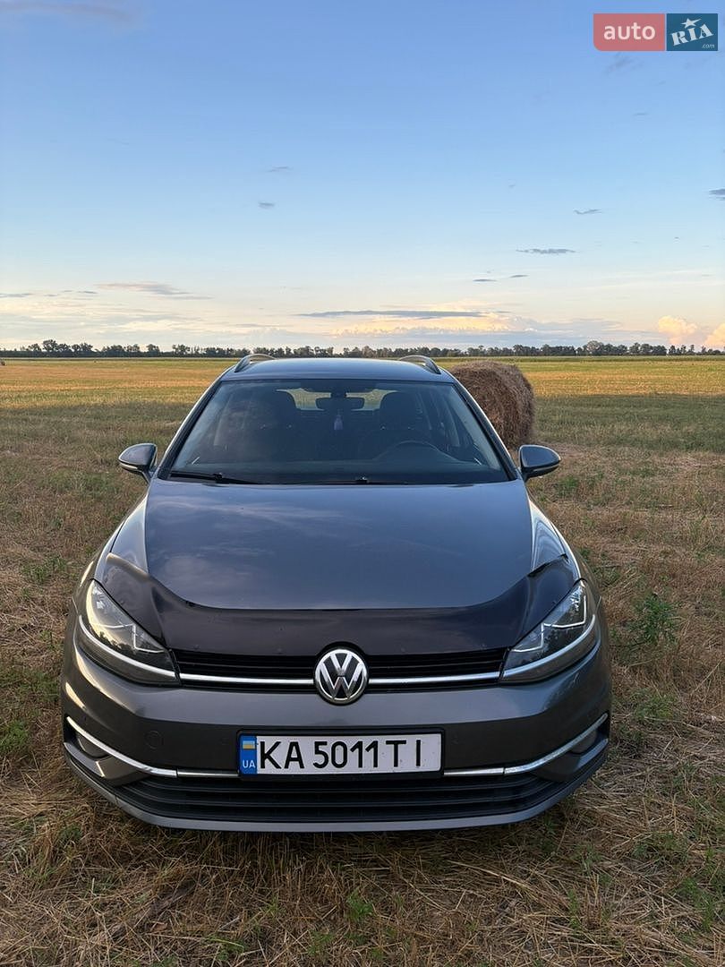 Volkswagen Golf 2017 VIN WVWZZZAUZHP790381 фото оголошення 11 з 31