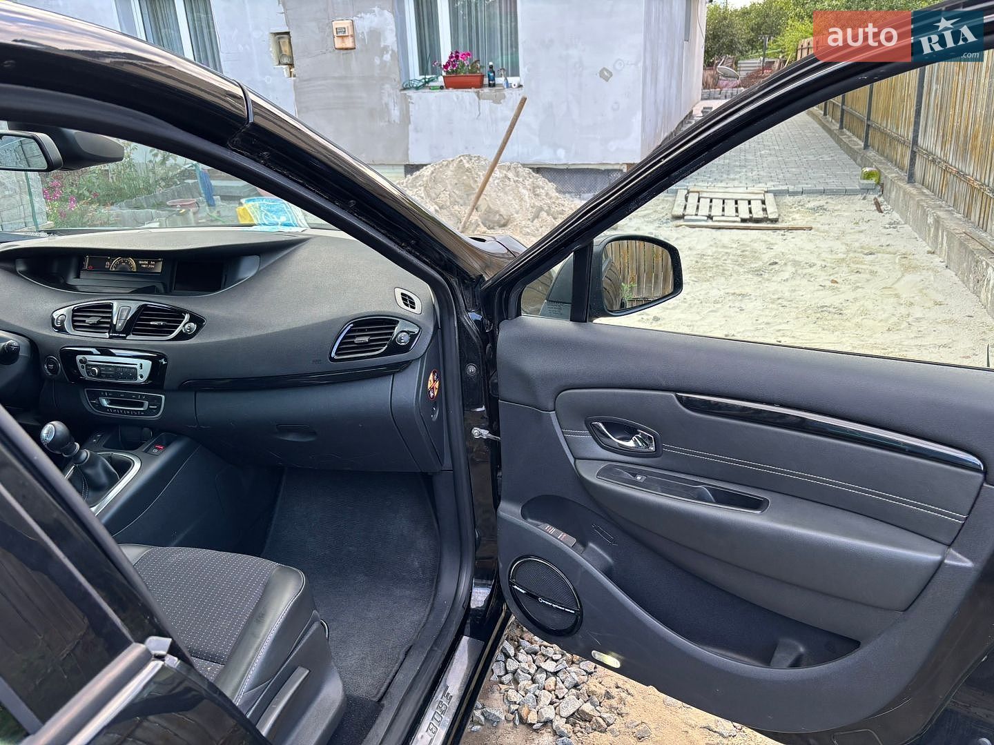 Renault Scenic 2013 VIN VF1JZ160649279975 фото оголошення 2 з 27