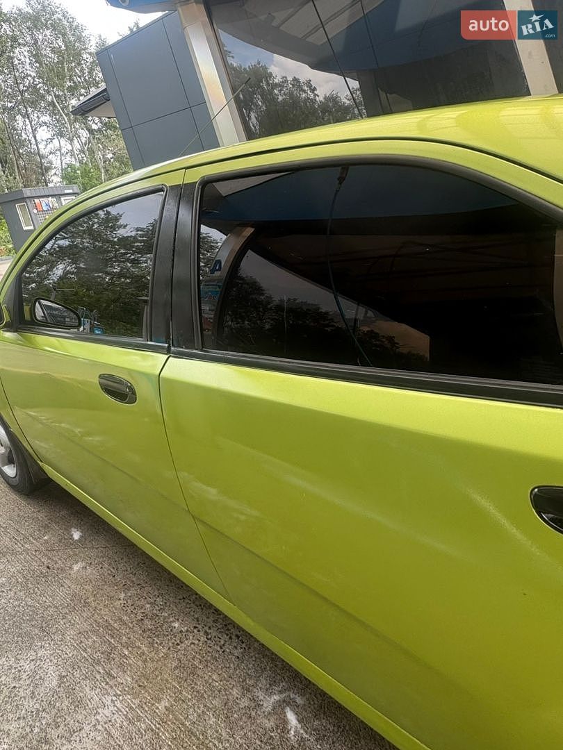 Chevrolet Aveo 2005 VIN Y6DSF69YE5B353885 фото оголошення 14 з 18