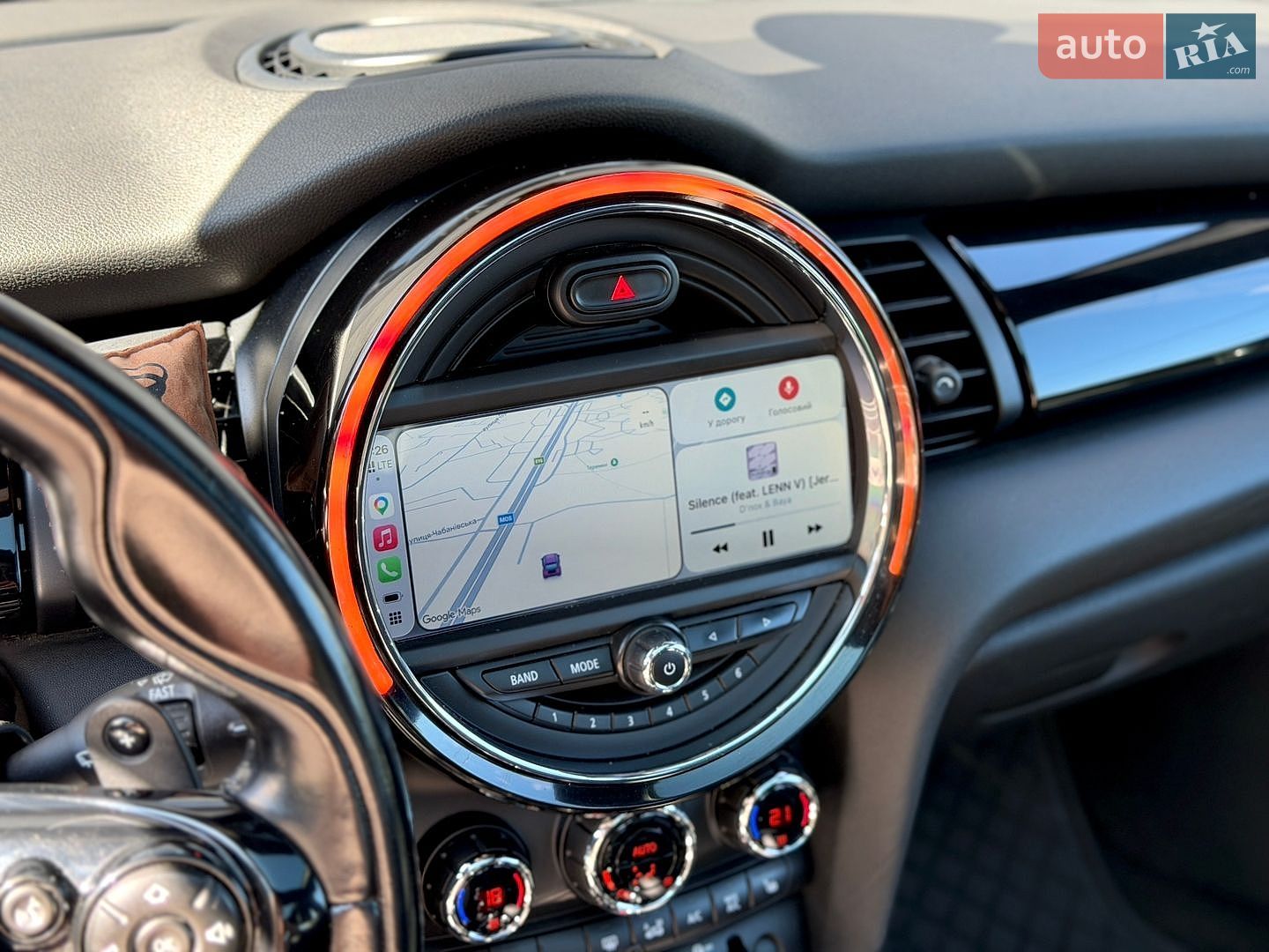 MINI Cooper 2015 VIN WMWXP7C56F2A41448 фото оголошення 20 з 23