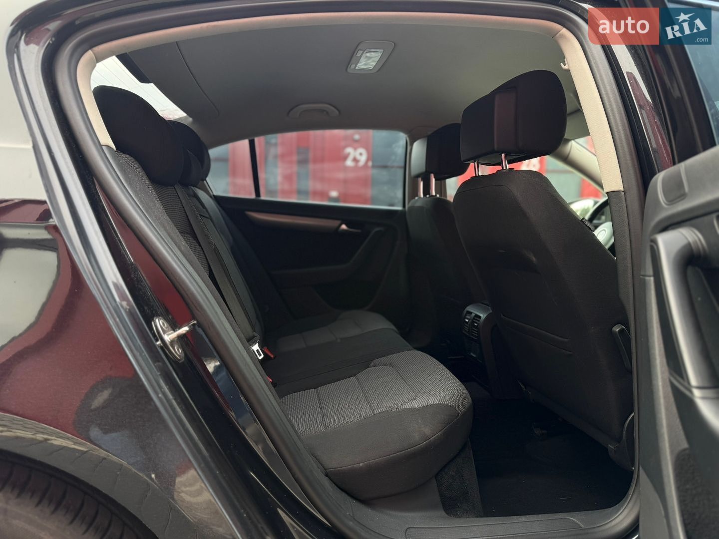 Volkswagen Passat 2013 VIN WVWZZZ3CZDP031728 фото оголошення 31 з 34