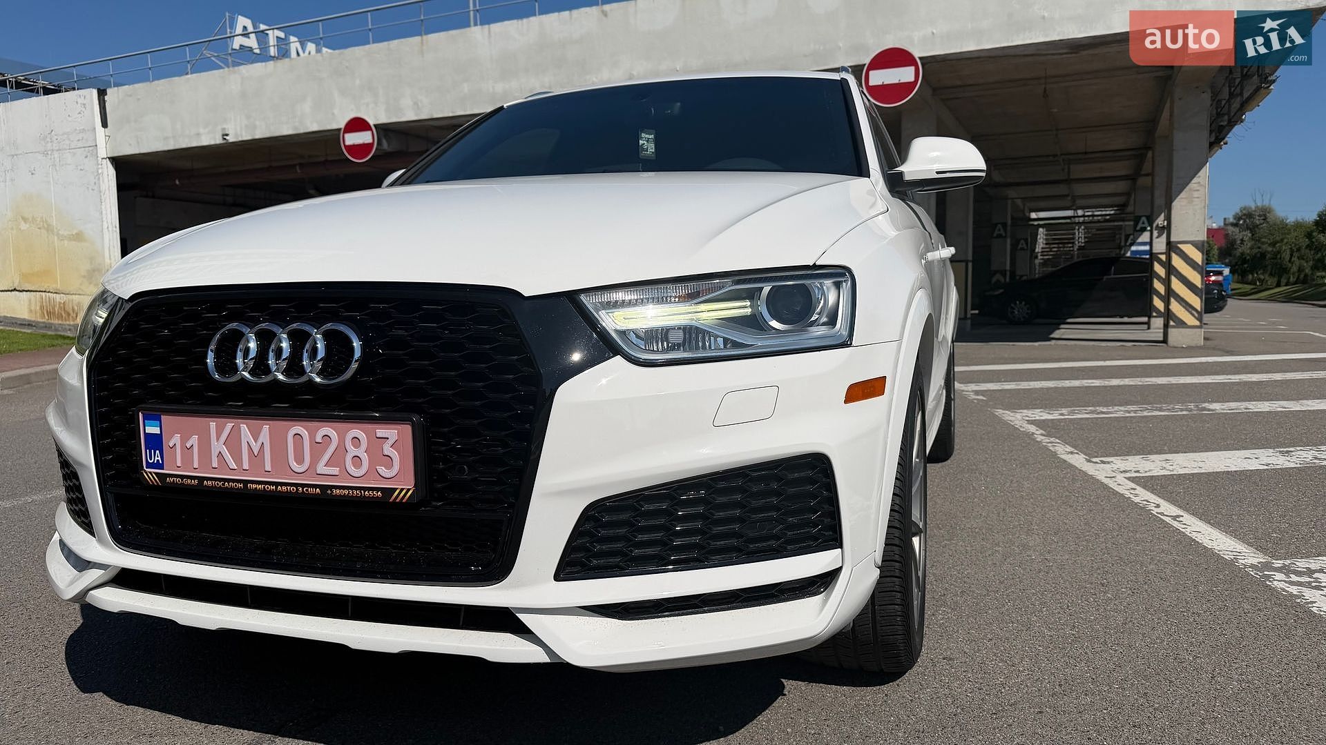 Audi Q3 2018 VIN WA1BCCFS1JR031565 фото оголошення 8 з 26