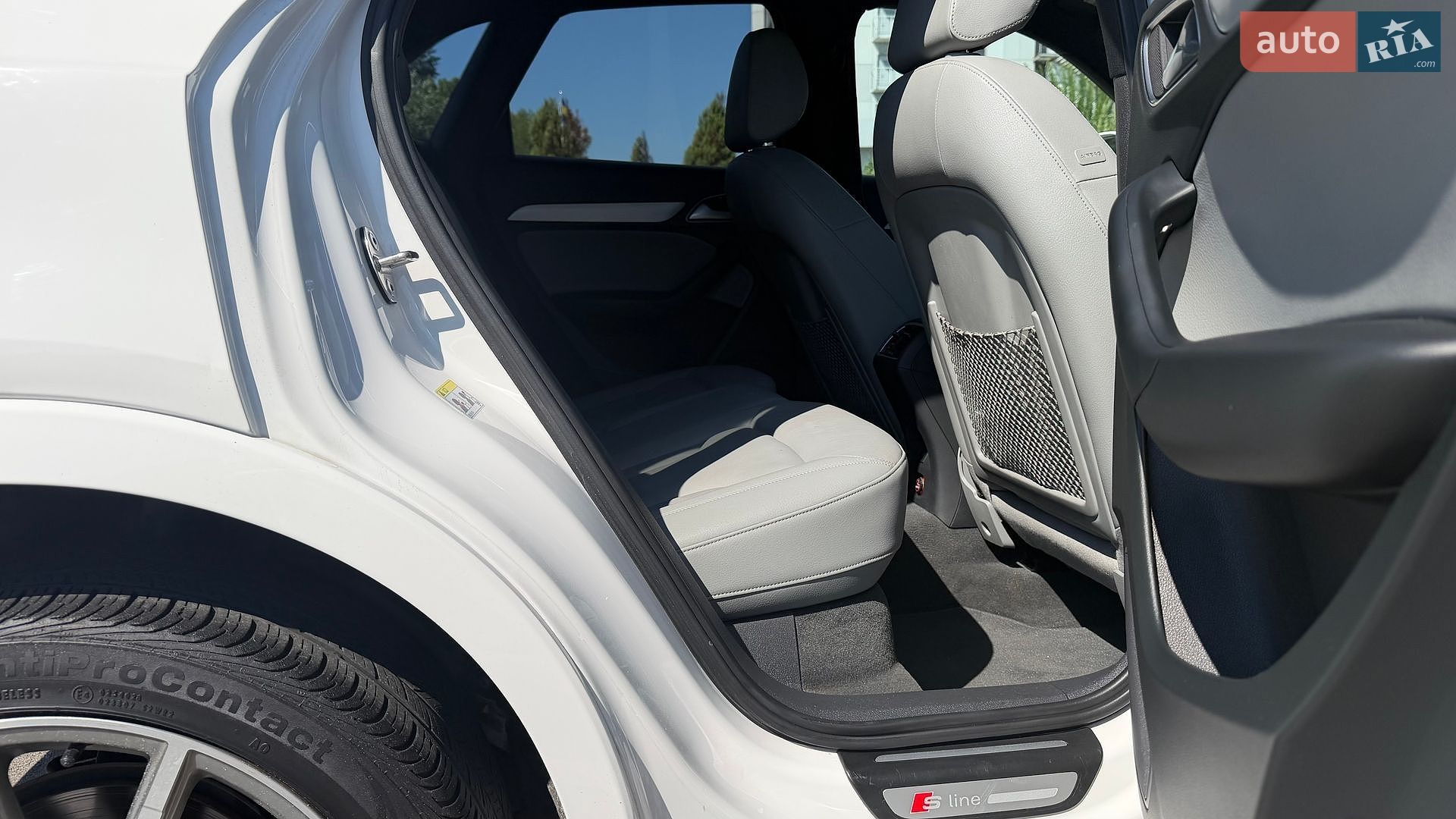 Audi Q3 2018 VIN WA1BCCFS1JR031565 фото оголошення 14 з 26
