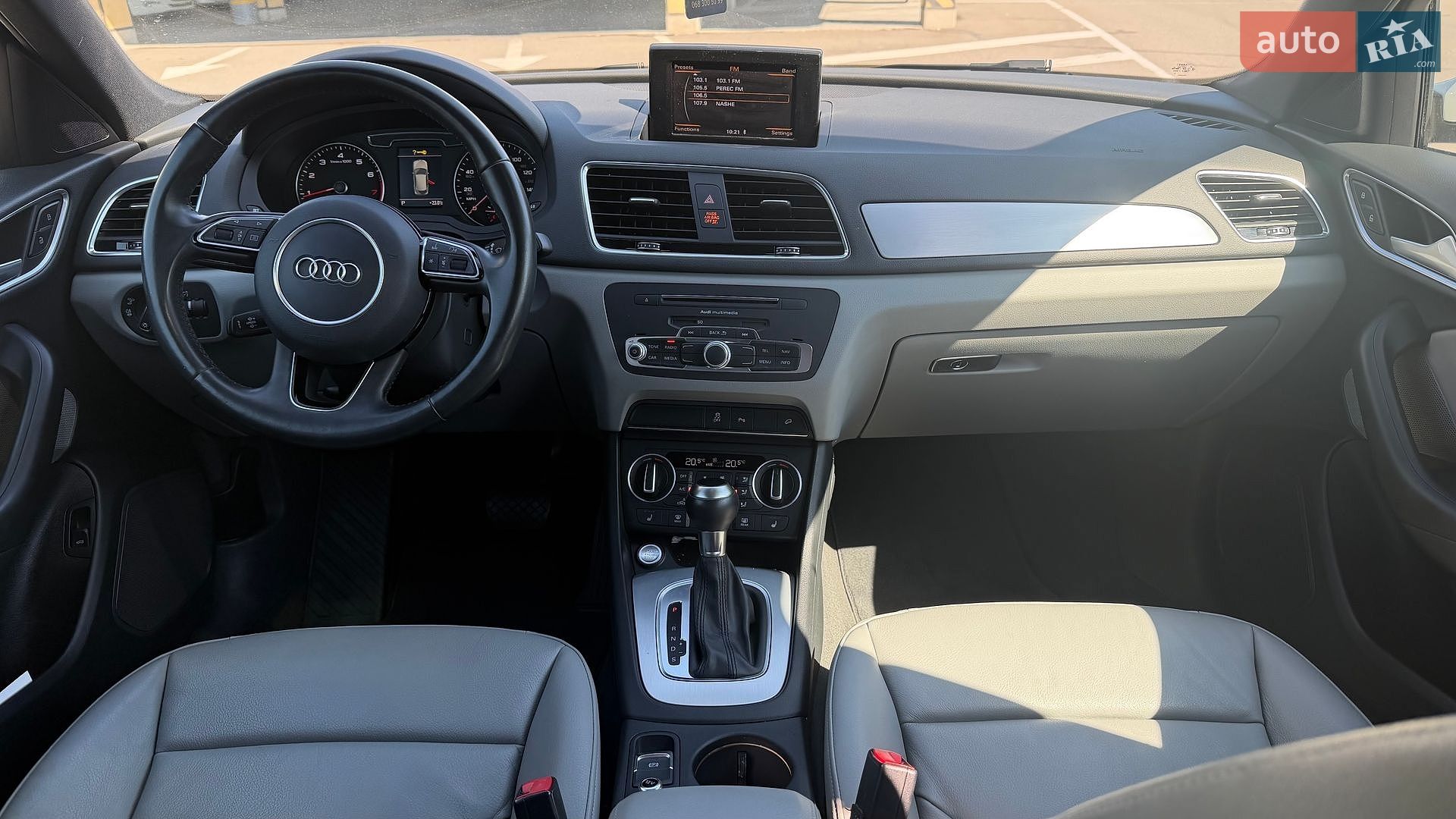 Audi Q3 2018 VIN WA1BCCFS1JR031565 фото оголошення 18 з 26