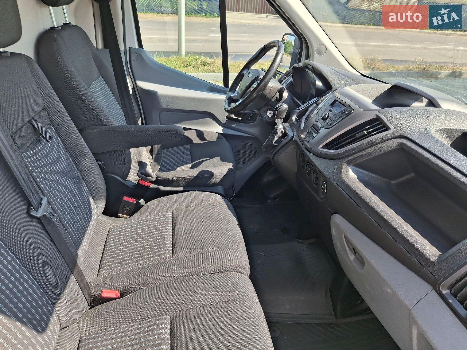 Ford Transit 2018 VIN WF0XXXTTGXJL02414 фото оголошення 28 з 38